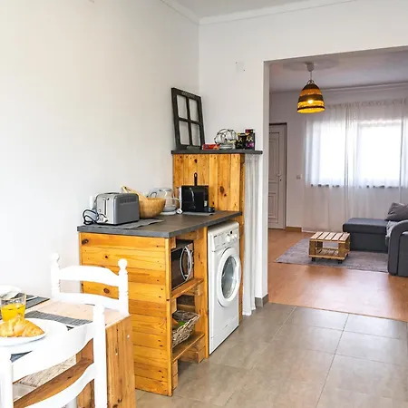 By Santa * Santa Cruz (Oeste)